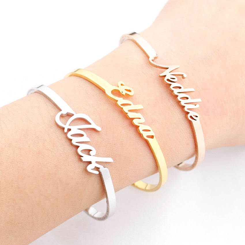 CAVSUAT Bridesmaid Custom Name Bangles For Women